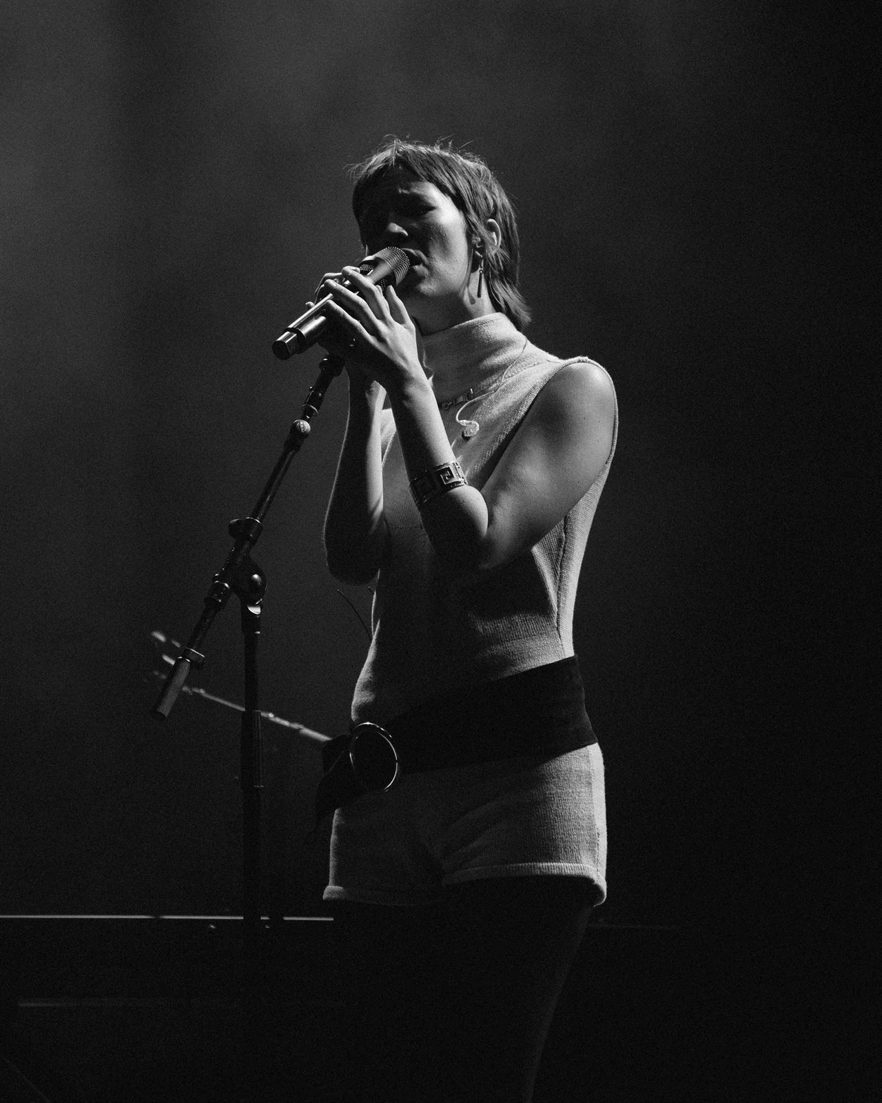 Sängerin im Spotlight, Schwarzweiss, Imagine Festival Basel